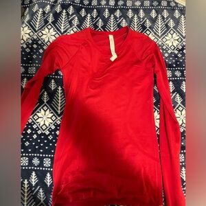 Lulu Lemon Long sleeve swiftly tech